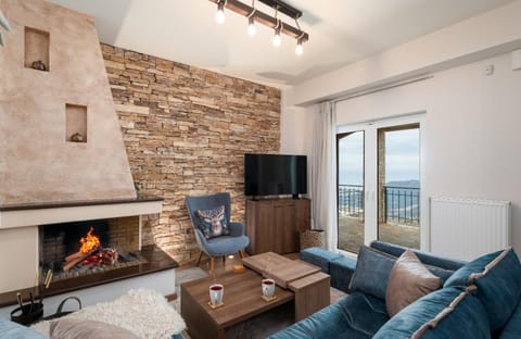Property building, Living room, Location, fireplace