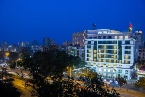 Property building, Street view