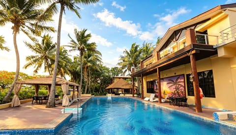 Pool view, Swimming pool