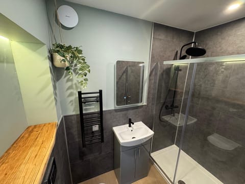 Luxurious, private rooms in the heart of Galway Country House in Galway