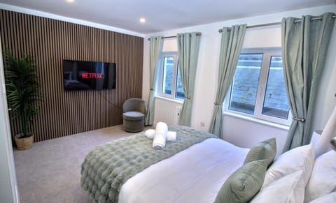 Luxurious, private rooms in the heart of Galway Country House in Galway