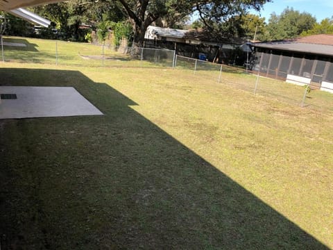 Charming Modern Valrico Getaway - Pets Welcome Apartment in Valrico