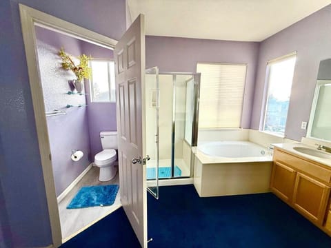 3310-Spacious & Elegant San Jose Home Near Evergreen Villa in Evergreen