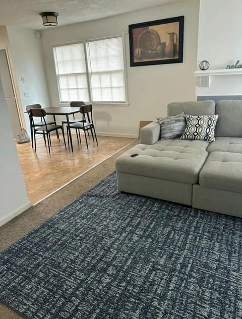 Cozy Apartment Apartment in Orangeburg