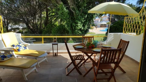 Balcony/Terrace, Garden view