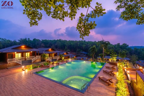 Pool view, Swimming pool