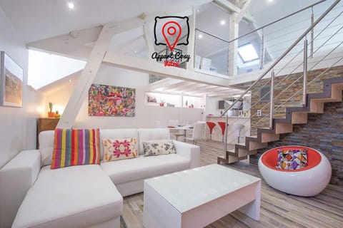 Communal lounge/ TV room, Living room