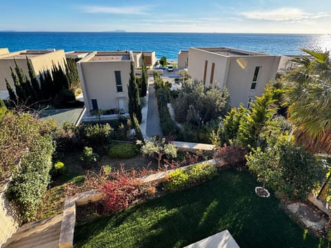 Property building, Spring, Day, Natural landscape, Garden view, Sea view