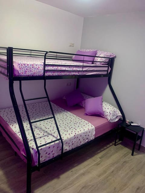 bunk bed