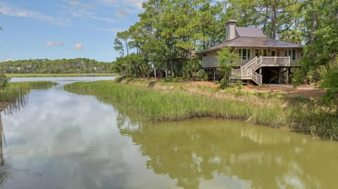 41 Sunlet Bend House in Kiawah Island