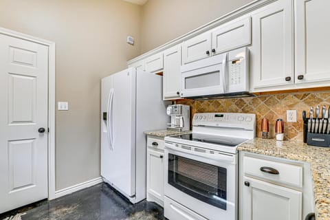 Private 60-Acre Retreat Near Lake Murray and Texoma House in Lake Texoma