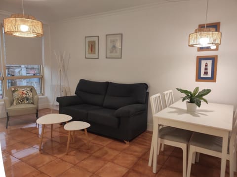 Apartamento a 150 m de la playa de Baltar - VUT Apartment in Portonovo