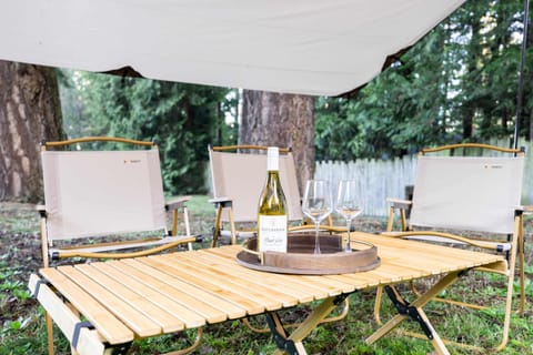 Newly Modern 4BR2BA Rambler by Super Market House in Shoreline