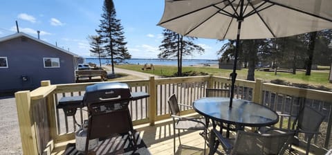 Balcony/Terrace, Lake view