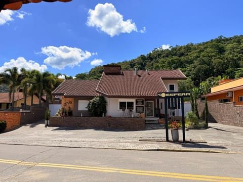 Property building, Street view