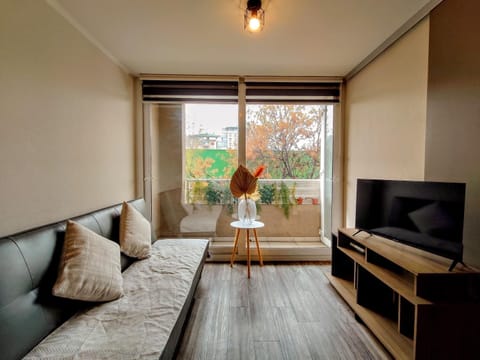 Communal lounge/ TV room, Living room