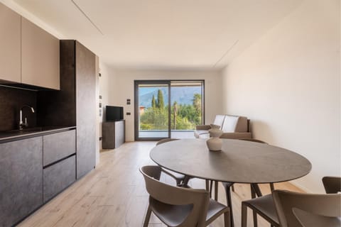 Kitchen or kitchenette, Living room, Dining area