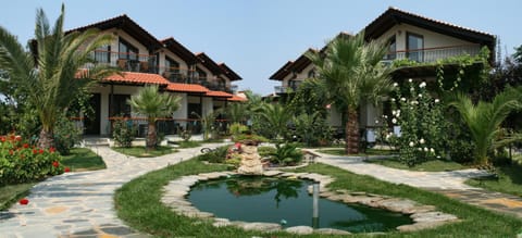 Property building, Facade/entrance, Garden