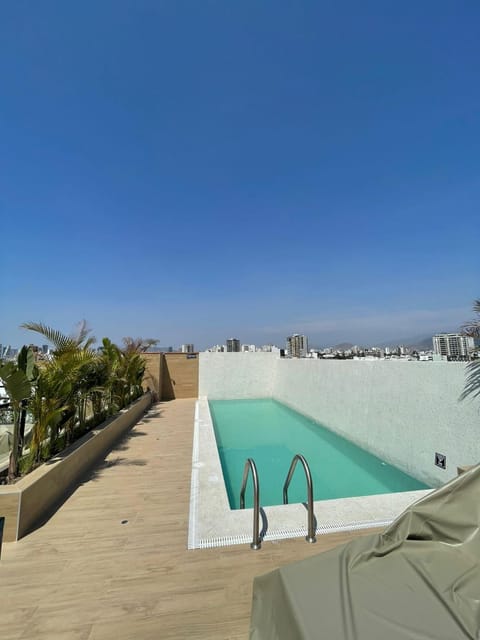 Day, Natural landscape, Swimming pool, Swimming pool, sunbed