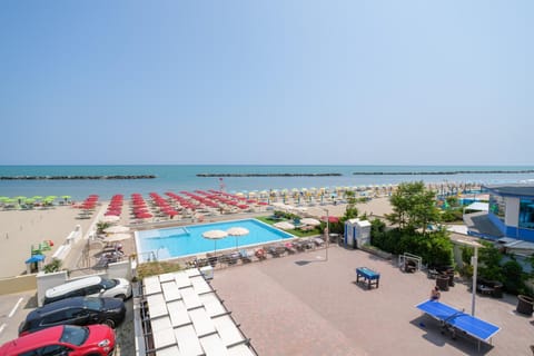 Hotel Classic - Azzurro Club Hotel in Lido di Savio