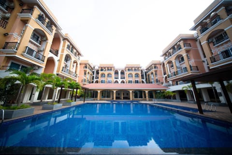 Property building, Swimming pool