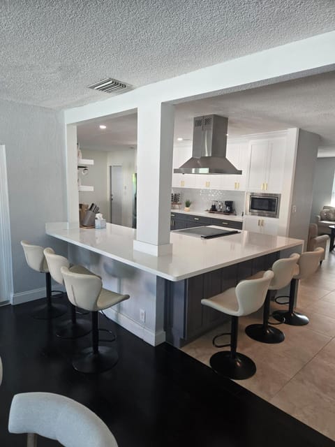 Village Mendez Villa in Dania Beach