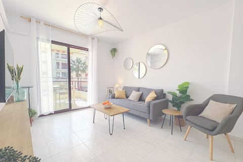 04 Ninomad Caerulea Sea View Daimús Apartment in Daimús