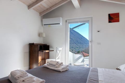 Property building, Living room, Bedroom