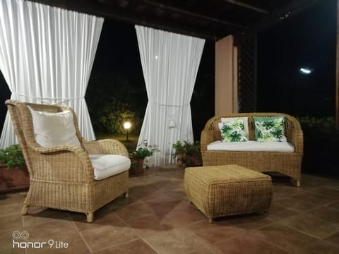 Night, Living room, Seating area