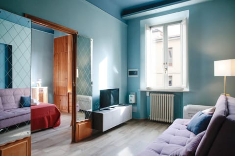 Communal lounge/ TV room, Living room