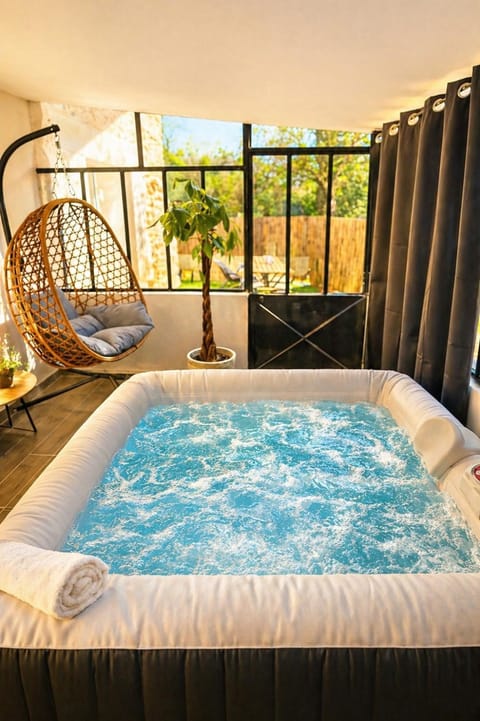 Hot Tub