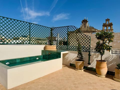 Patio, View (from property/room), Balcony/Terrace, Balcony/Terrace, Swimming pool