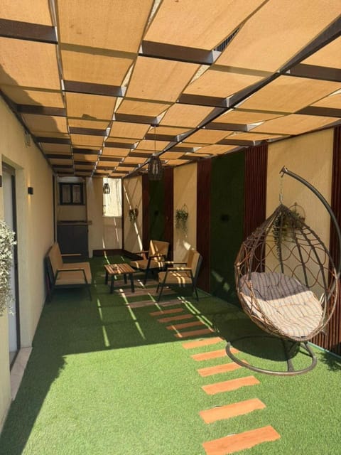 Patio, Garden