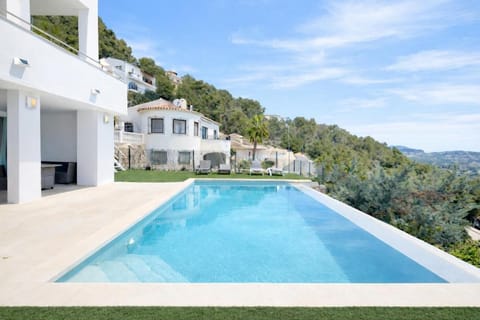 Oltaview I By Calpitality Villa in Calp
