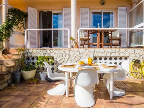 View (from property/room), Balcony/Terrace