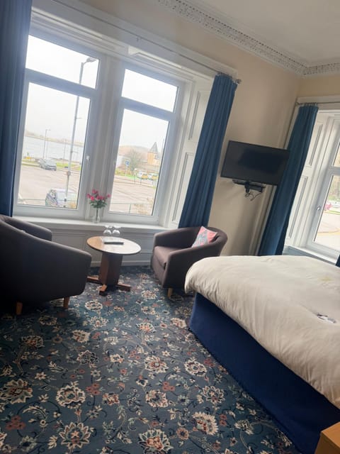 Hamilton House Guest House Bed and Breakfast in Oban