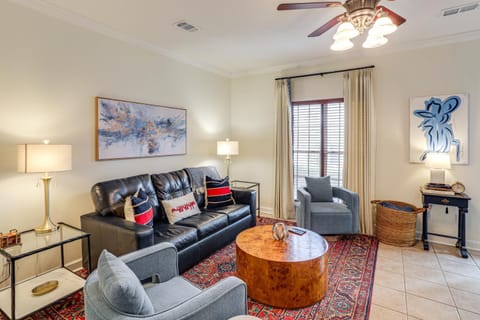 Walk to Ole Miss! Hilltop Oxford Home with Patio House in Oxford