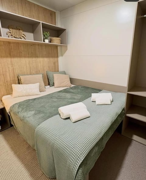 Seat View Mobile Homes L&A Apartment in Šibenik-Knin County, Croatia