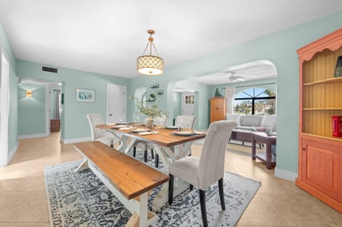 Davis Shores 4BR Getaway Near Downtown House in Saint Augustine