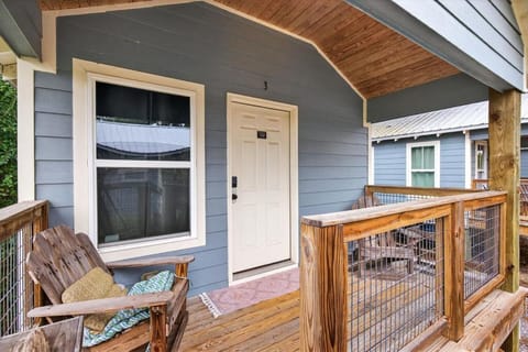 Gil's Bayou Cabins Cabin in Ocean Springs