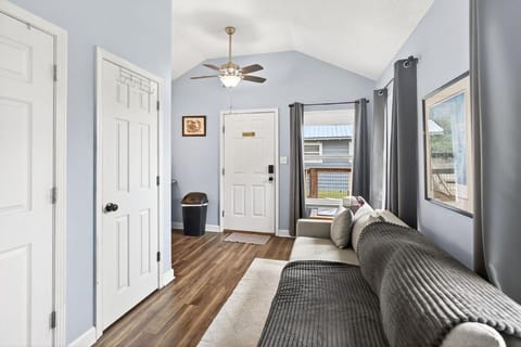 Gil's Bayou Cabins Cabin in Ocean Springs