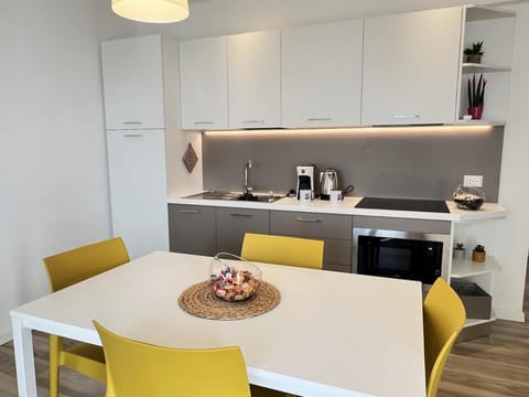 Kitchen or kitchenette, kitchen