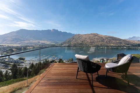 Patio, Natural landscape, Balcony/Terrace, Lake view, Mountain view