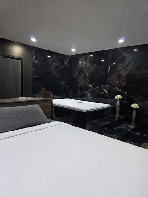 Cataleya red Love hotel in Ciudad Juarez