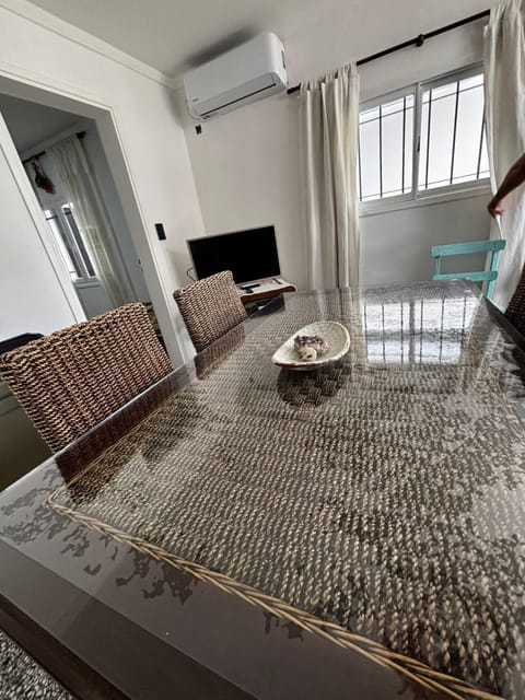 TV and multimedia, Living room, Dining area