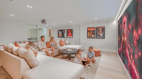 TV and multimedia, Living room