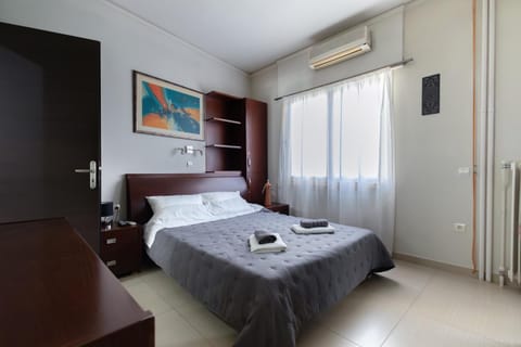 Seaside Apartment with a great view in Chalkida Apartment in Euboea