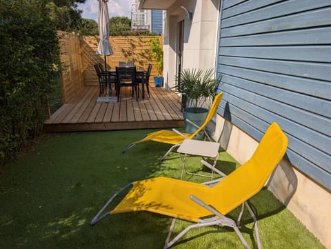Garden, Balcony/Terrace