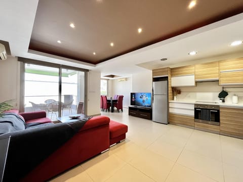 Communal lounge/ TV room, Living room