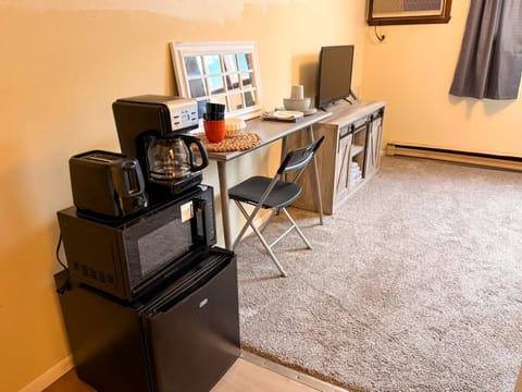 Private Suite near NDSU and Fargodome Inn in Moorhead